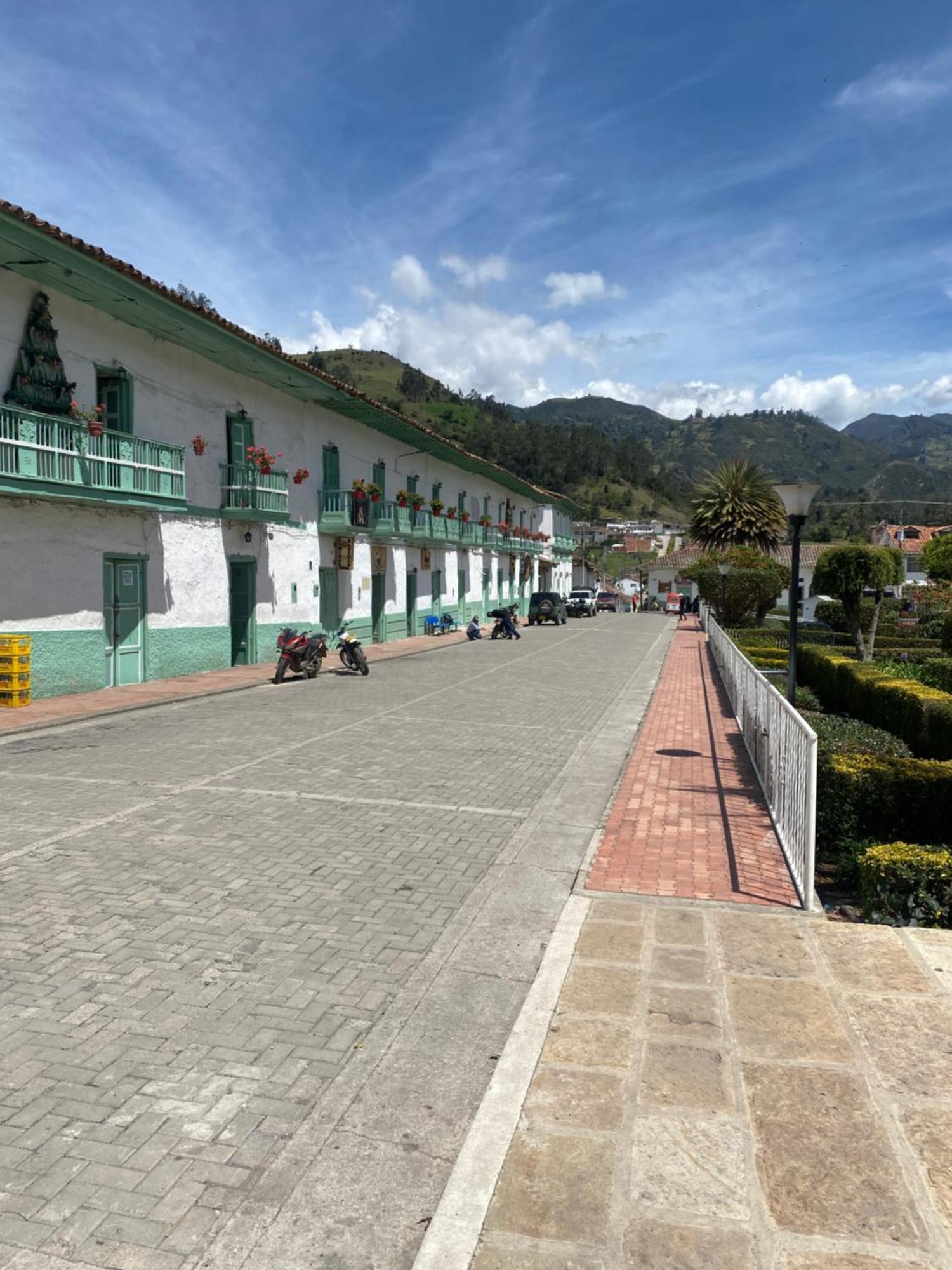 Gll Hotel El Cocuy Eksteriør billede